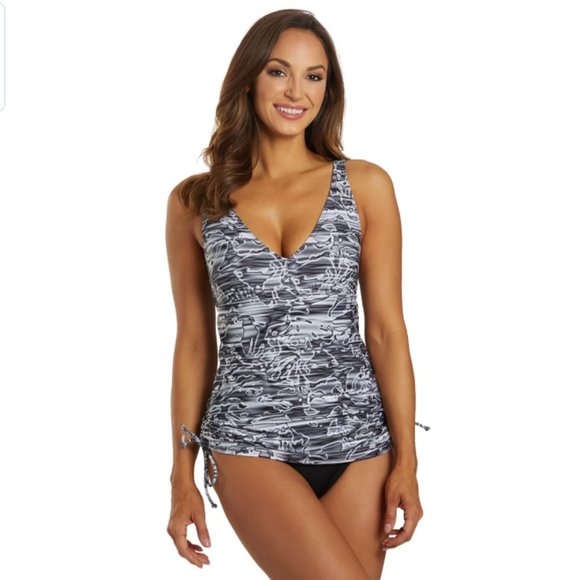 TYR Women's Lucid V-Neck Sheath Chlorine Resistant One Piece Swimsuit - Picture 1 of 9